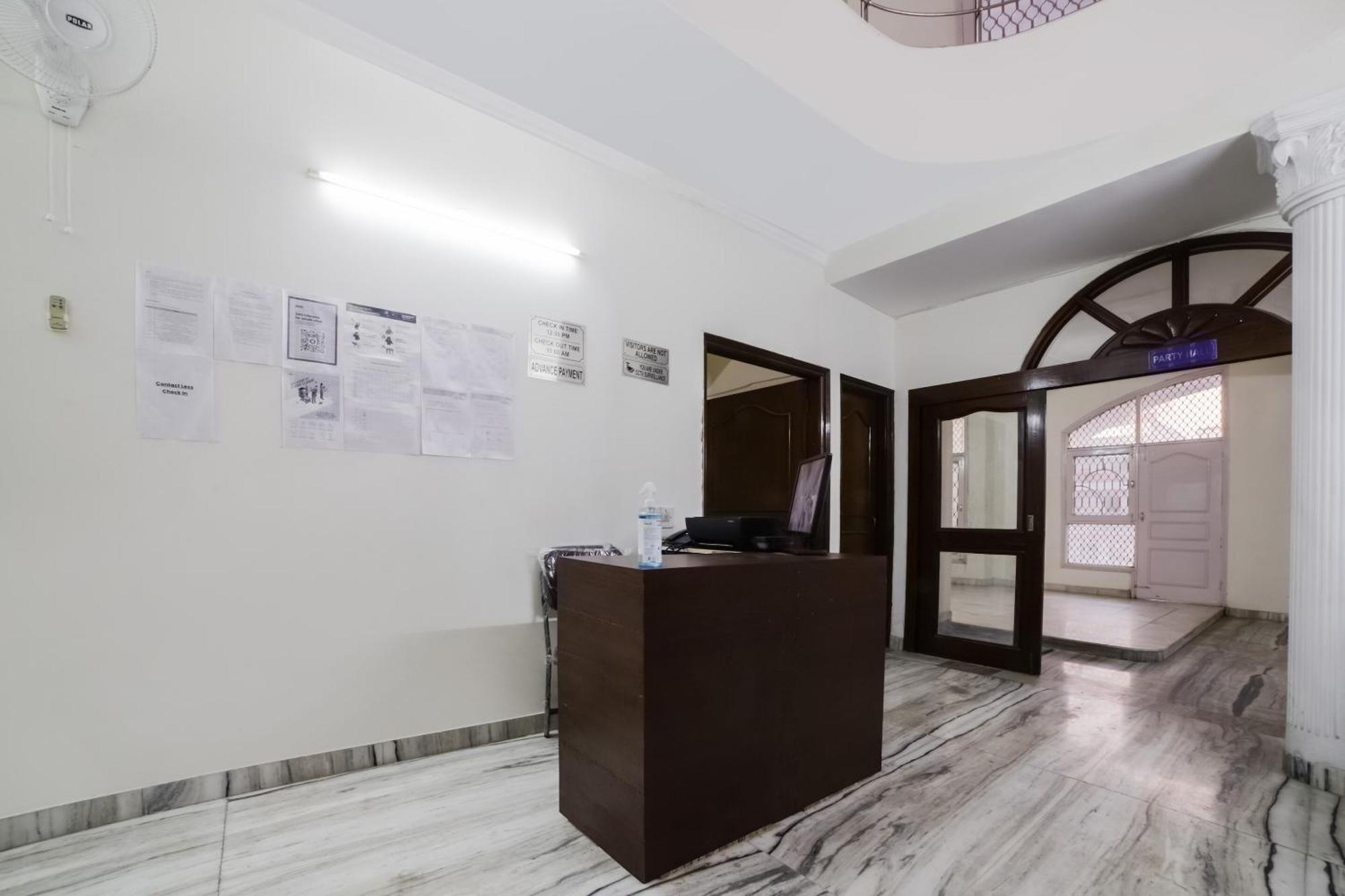 Hotel O Green Villa New Delhi Exterior foto
